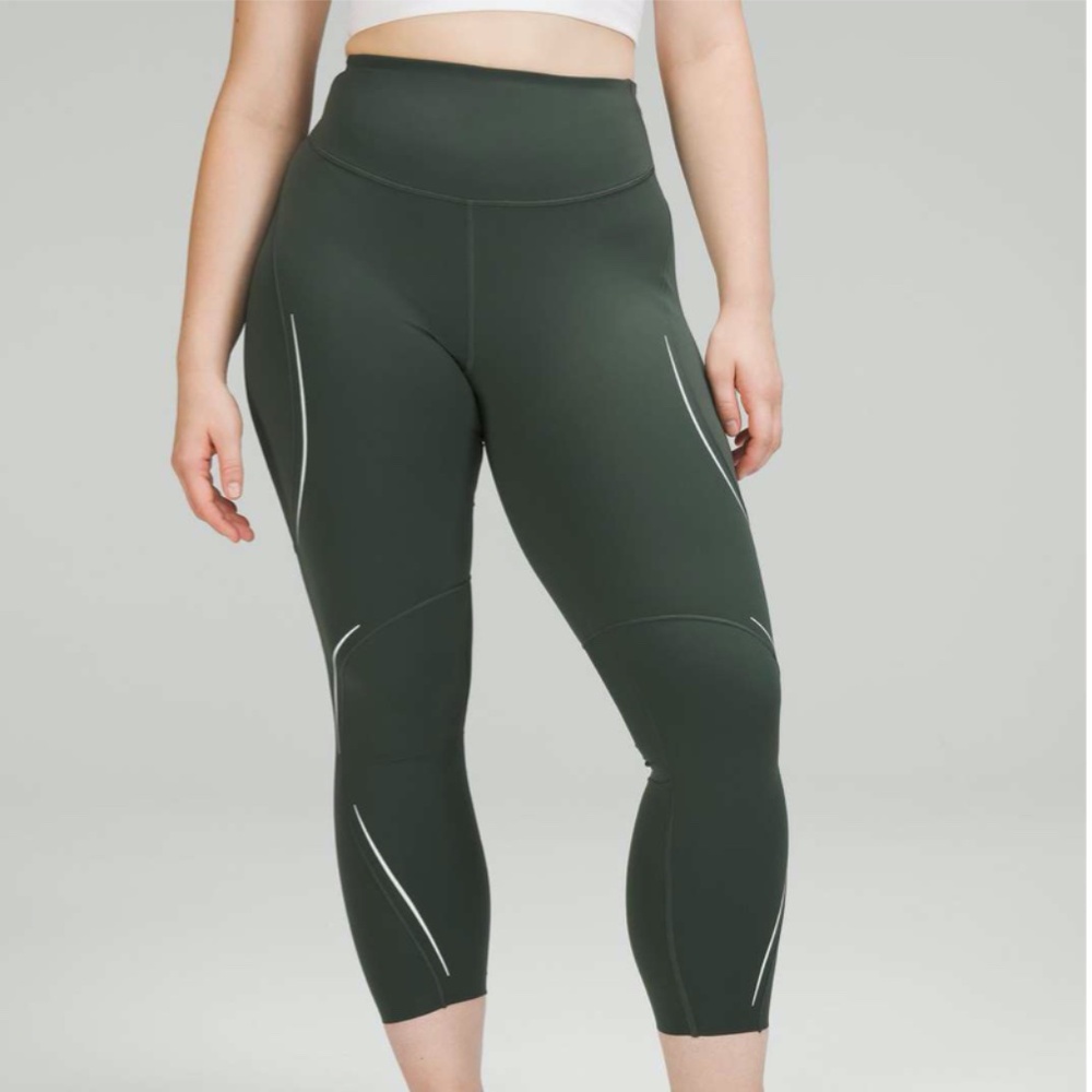 Lululemon Base Pace Leggings Sz 8 - Picture 1 of 8